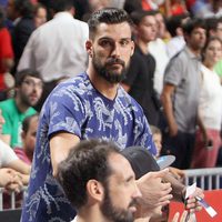 Miguel Ángel Moyá y Juanfran en el partido del Mundial de Baloncesto 2014 Francia-España