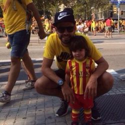 Gerard Piqué y Milan en la V de la Diada de Catalunya 2014