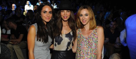 Alicia Sanz, Juana Acosta y Marta Hazas en el desfile de Ana Locking en Madrid Fashion Week primavera/verano 2015