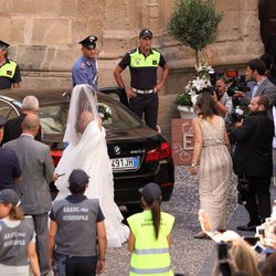 Elisabetta Canalis y Brian Perri en su gran día