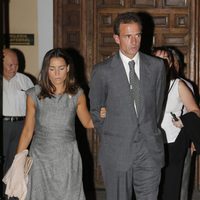 Alessandro Lequio y María Palacios en la misa funeral de Carmen Hortal