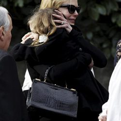 Nicole Kidman en el funeral de su padre