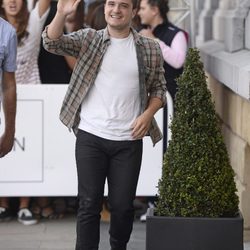 Josh Hutcherson llegando al Festival de San Sebastián 2014