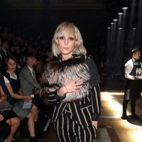 Noomi Rapace en el front row de Lanvin en la Paris Fashion Week primavera/verano 2015