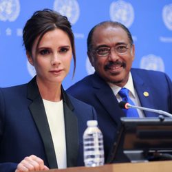 Victoria Beckham en su presentación como Embajadora de Buena Voluntad de la ONU