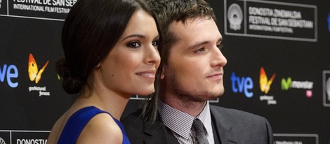 Josh Hutcherson y Claudia Traisac en la alfombra roja de la presentación de 'Escobar: Paraíso perdido' en el Festival de San Sebastián 2014