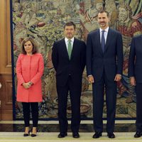 Rafael Catalá junto al Rey Felipe VI, a Mariano Rajoy y a Soraya Sáenz de Santamaría