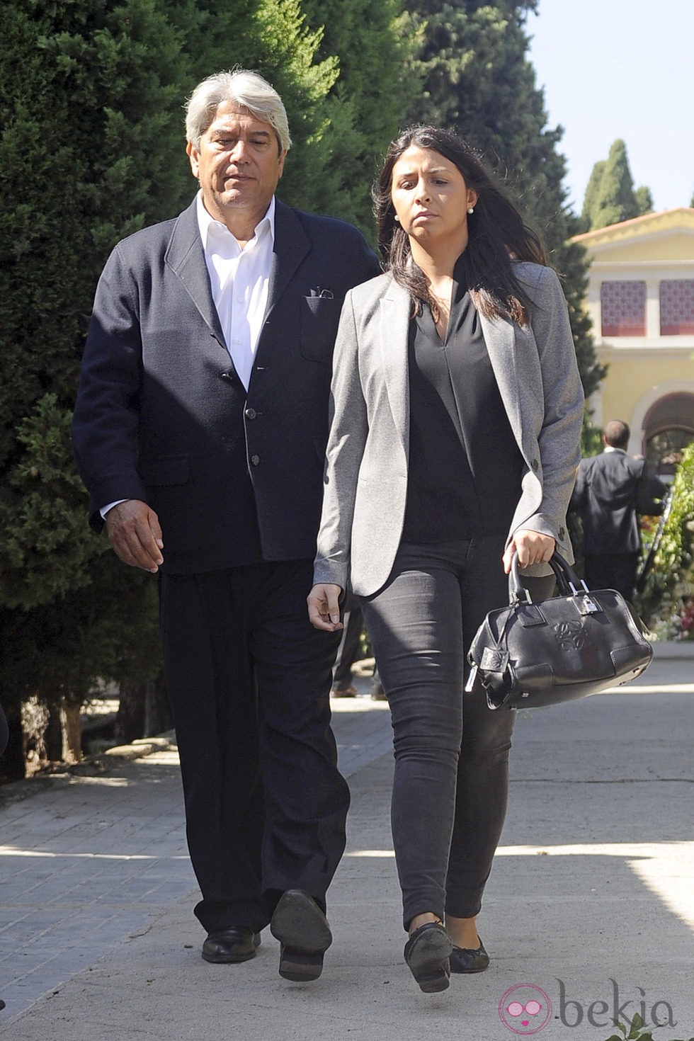 José Verdasco y su hija Sara en el funeral de Miguel Boyer