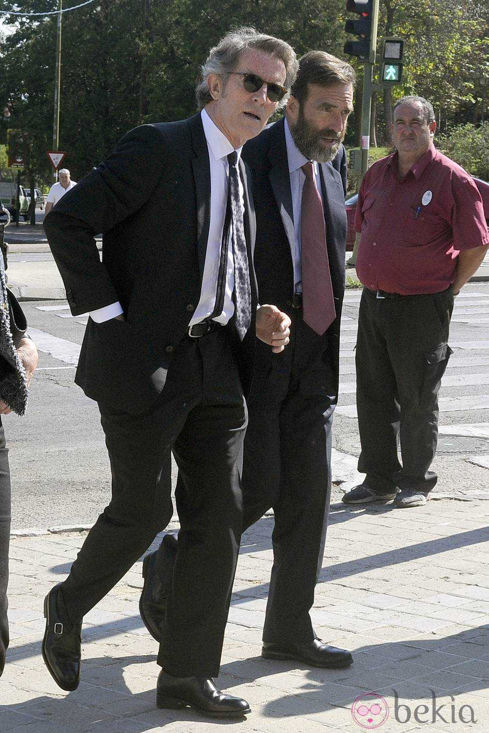 Alfonso Díez en el funeral de Miguel Boyer