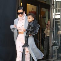 Kim Kardashian y North West dejan París tras la Fashion Week