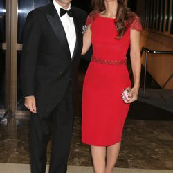 Enrique Ponce y Paloma Cuevas en los Premios Mariano de Cavia 2014