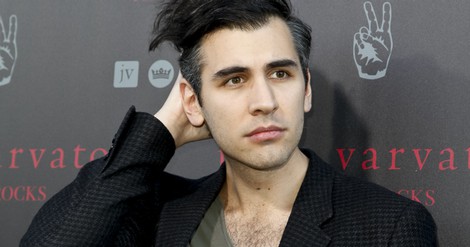 Nick Simmons en el Día de la Paz en West Hollywood