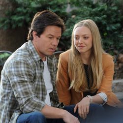 Mark Wahlberg y Amanda Seyfried en el rodaje de 'Ted 2'