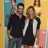 Israel Rodríguez y Corina Randazzo en el estreno de 'Al final de la carretera'