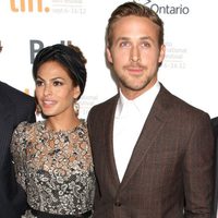 Los actores Eva Mendes y Ryan Gosling en la premiere de 'Cruce de Caminos'