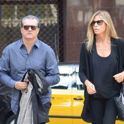 Ramón García y Patricia Cerezo en el funeral del padre de Lydia Bosch