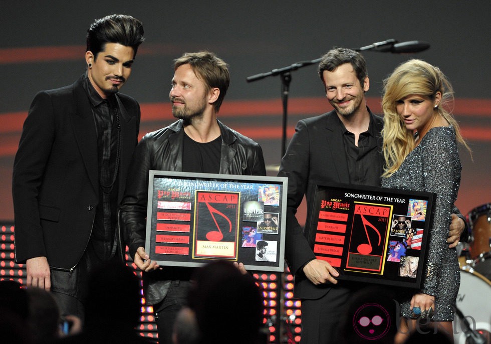 Adam Lambert, Max Martin, el Dr Luke y Ke$ha en los premios ASCAP 2011