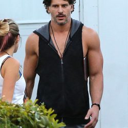 Joe Manganiello presume de brazos en el rodaje de 'Magic MIke XXL'