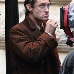 Jude Law en el rodaje de 'Genius'