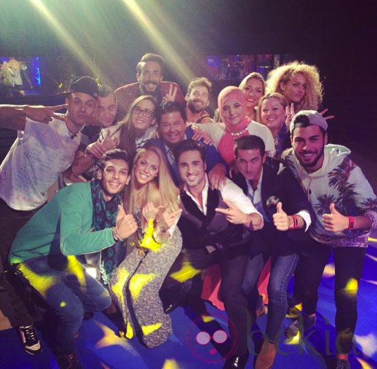 David Bustamante con los concursantes de 'Gran Hermano 15'