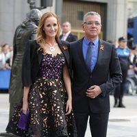 Juan Ramón Lucas y Sandra Ibarra en los Premios Príncipe de Asturias 2014