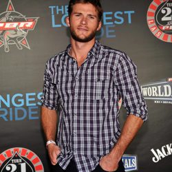 Scott Eastwood en Las Vegas