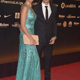 Jota Peleteiro y Jessica Bueno en la entrega de los Premios de la Liga de Fútbol Profesional 2014