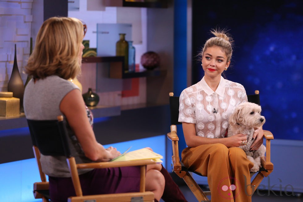 Sarah Hyland en el programa 'Good Morning America'