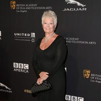 Judi Dench en la entrega de los Premios Bafta Britannia 2014