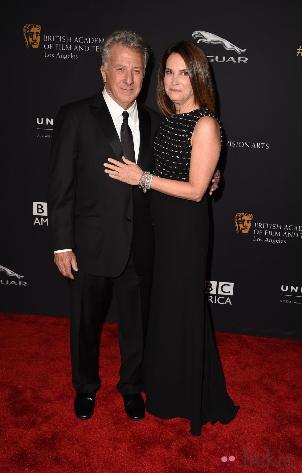 Dustin Hoffman y su mujer Lisa en la entrega de los Premios Bafta Britannia 2014