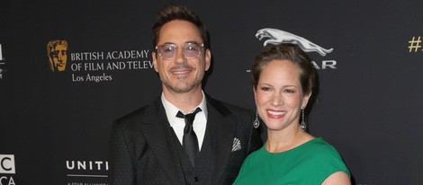 Robert Downey Jr. y su mujer Susan en la entrega de los Premios Bafta Britannia 2014