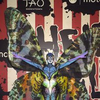 Heidi Klum posa como mariposa en su tradicional fiesta de Halloween