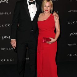 Eric White y Patricia Arquette en la gala LACMA Art + FIlm 2014