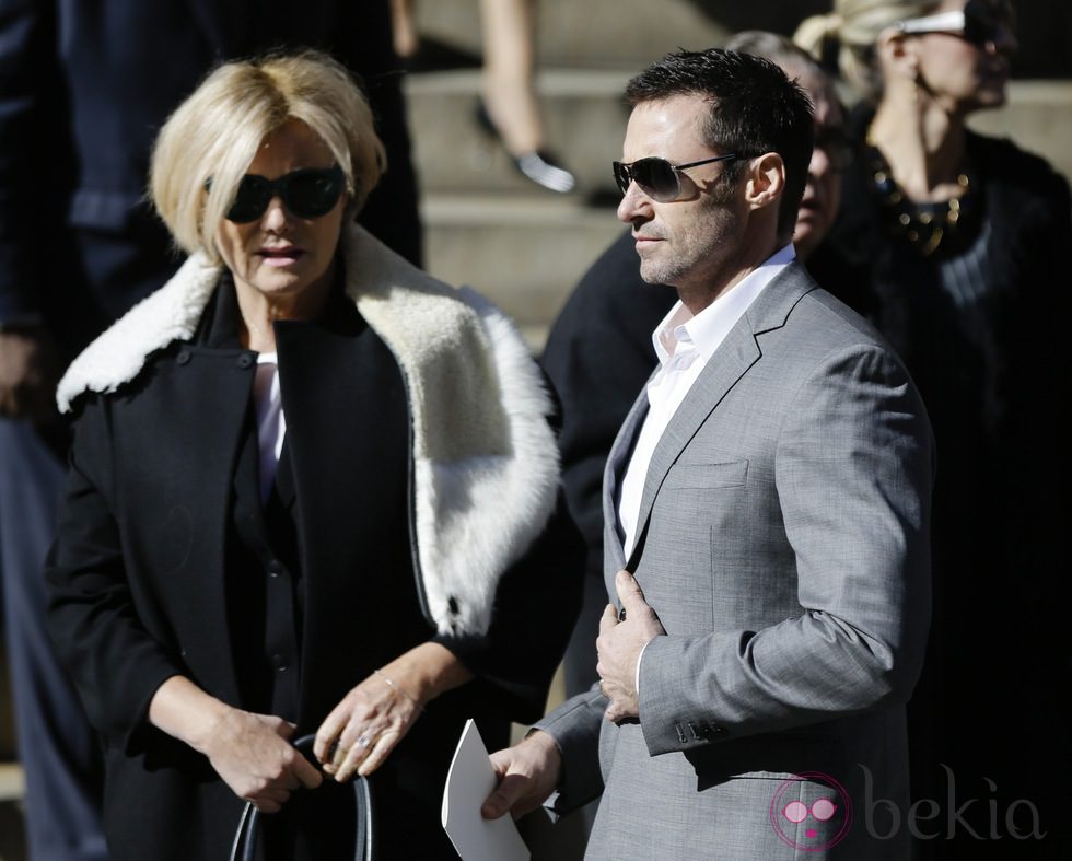 Hugh Jackman y Deborra-Lee Furness en el funeral de Oscar de la Renta en Nueva York