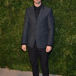 Joe Jonas en la entrega de los CFDA 2014 / Vogue Fashion Fund