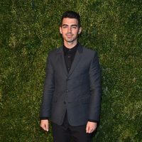 Joe Jonas en la entrega de los CFDA 2014 / Vogue Fashion Fund