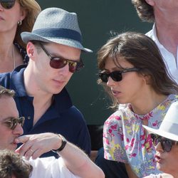 Benedict Cumberbatch y Sophie Hunter en Roland Garros 2014