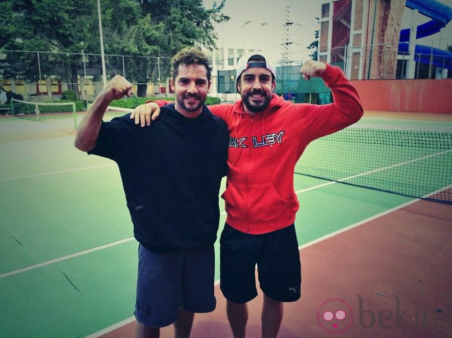 David Bisbal y Fernando Alonso en México