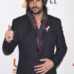 Melendi en el concierto 'Por Ellas'