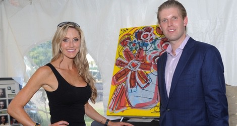 Eric Trump y su mujer Lara Yunaska en un concurso benéfico