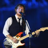 Ed Sheeran durante su actuación en los MTV EMA 2014