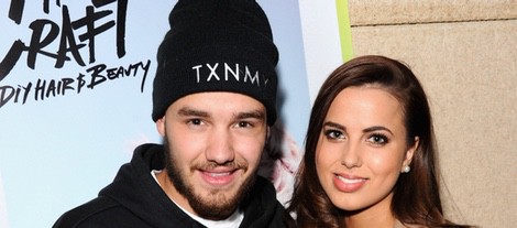 Liam Payne y su novia, Sophia Smith, en una fiesta en Londres