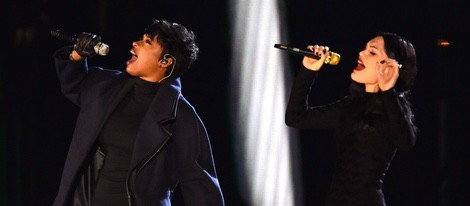 Jennifer Hudson y Jessie J durante su actuación en Concert for Valor 2014