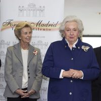 La Infanta Pilar recibe un premio por su labor al frente del Rastrillo Nuevo Futuro