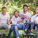 Illarramendi e Isco posan junto a niños con discapacidad para el calendario solidario del Hospital de San Rafael