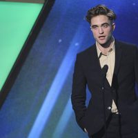 Robert Pattinson en los Hollywood Film Awards 2014