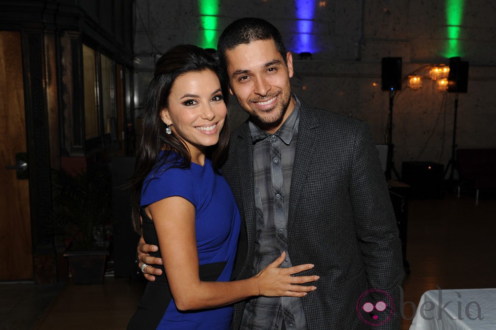 Eva Longoria y Wilmer Valderrama en el estreno de 'Food Chains' en Los Angeles