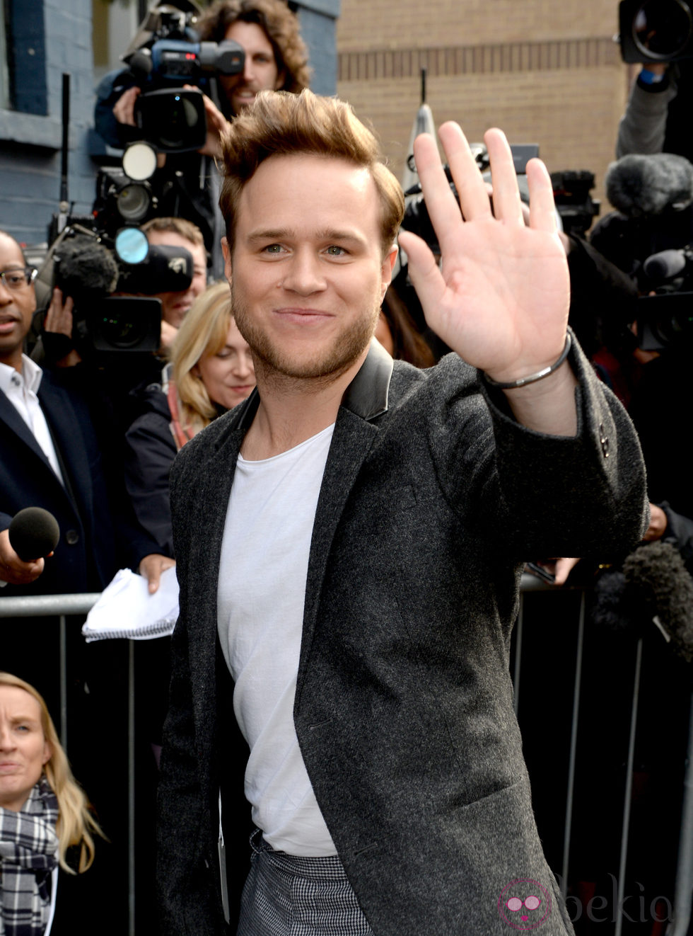 Olly Murs a su llegada al estudio para grabar la canción en apoyo al ébola