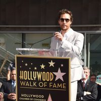 Matthew McConaughey agradeciendo su estrella en el Paseo de la Fama de Hollywood