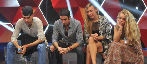 Omar, Luis, Paula y Yolanda en la sala de expulsiones de 'Gran Hermano 15'